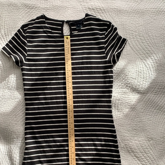 T-Shirt Dress Body Con Short Sleeve Crew Neck black and white stripe Size S - Picture 3 of 5